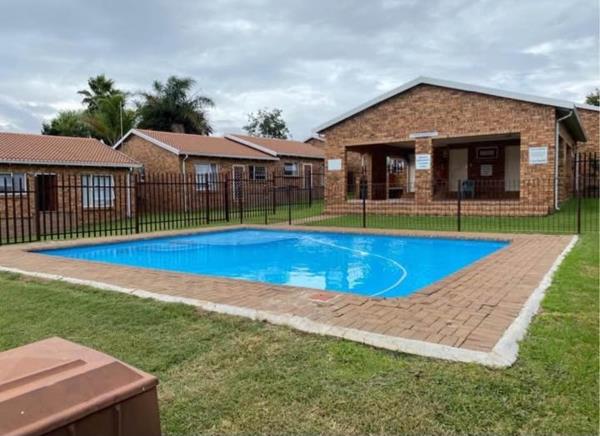 2 Bedroom Townhouse