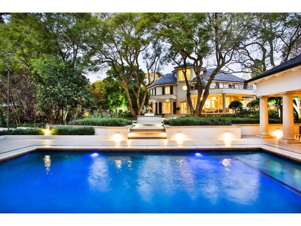 5 Bedroom House