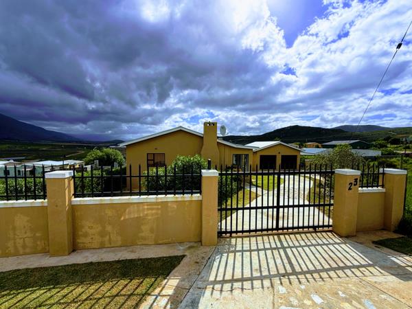 2 Bedroom House
