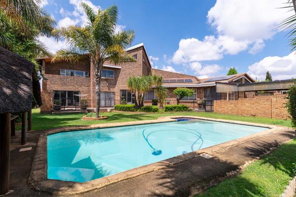 5 Bedroom House
