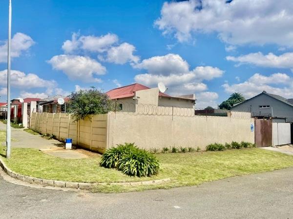 2 Bedroom House