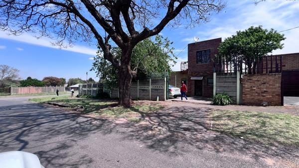9 Bedroom House