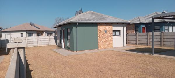 2 Bedroom House