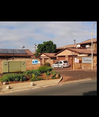 2 Bedroom Townhouse