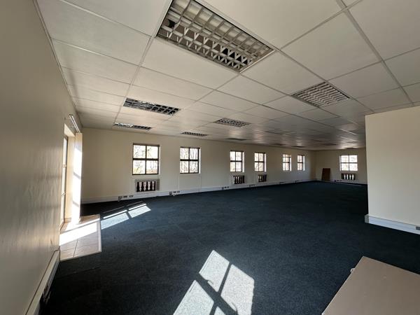 150 m² Commercial space