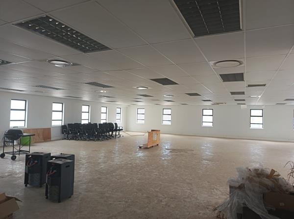 320 m² Commercial space