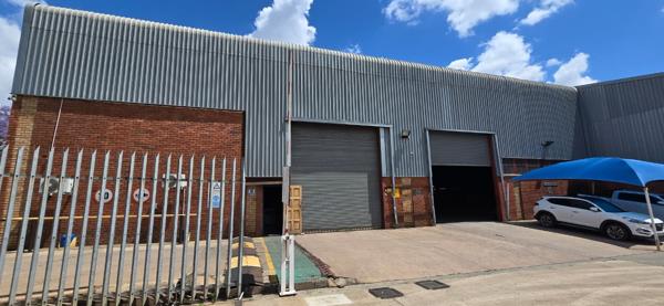 2 560 m² Industrial space