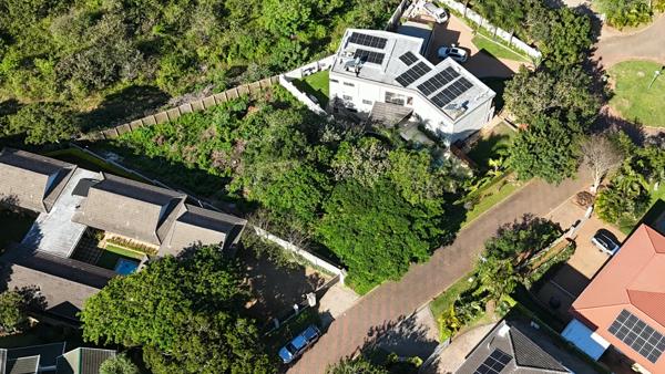 1 057 m² Land