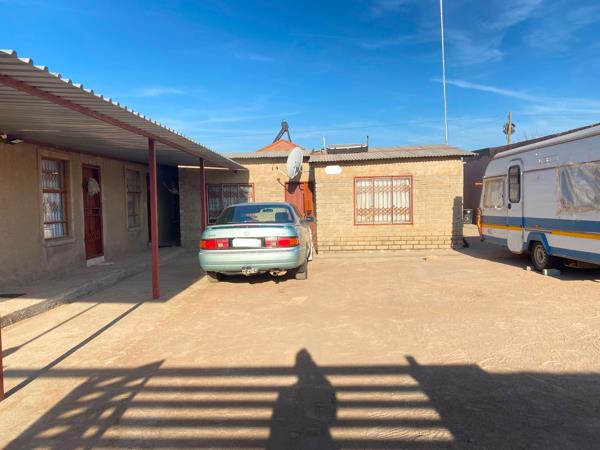 2 Bedroom House