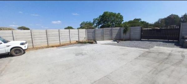 110 m² Commercial space