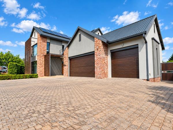 4 Bedroom House