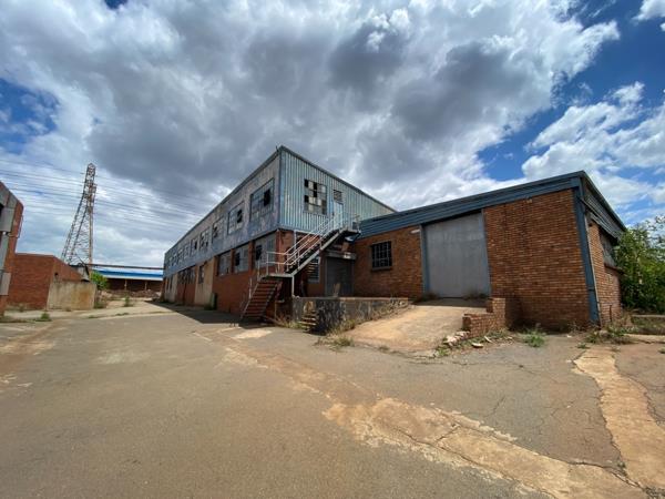 8 000 m² Industrial space