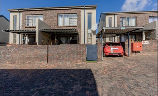 2 Bedroom Duplex
