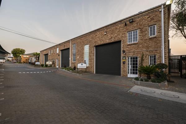 351 m² Industrial space