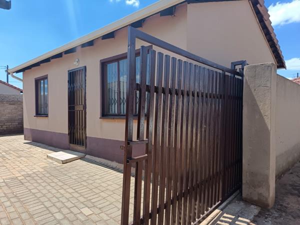 2 Bedroom House
