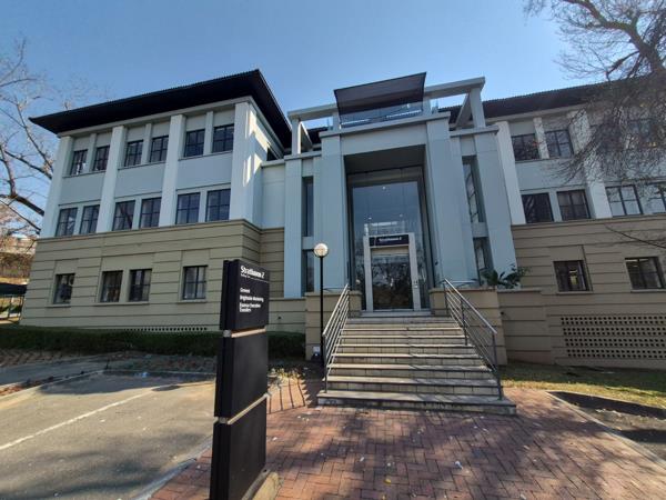 676 m² Commercial space