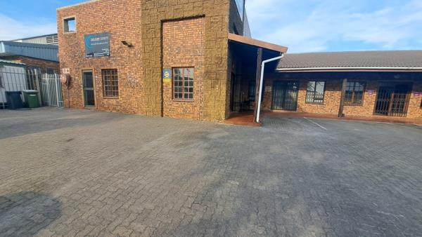 144 m² Office Space