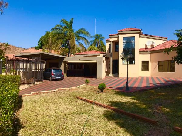 10 Bedroom House
