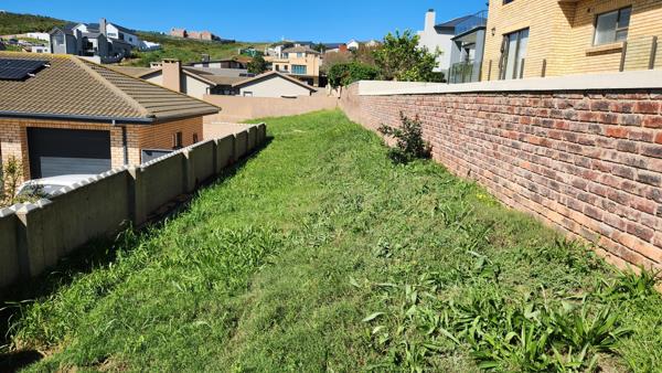807 m² Land