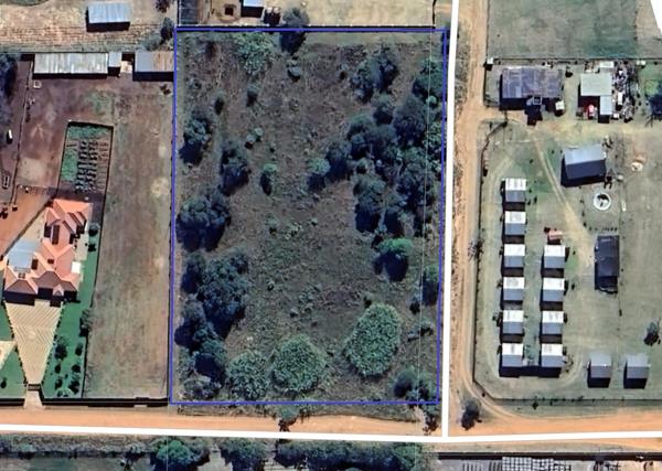 8 638 m² Land