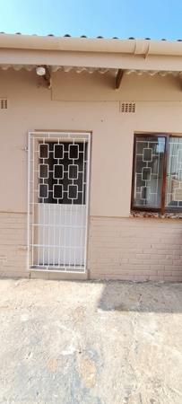 1 Bedroom Garden Cottage
