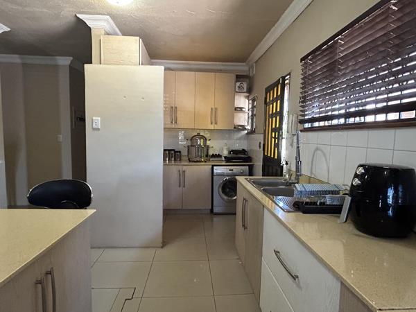 1 Bedroom House