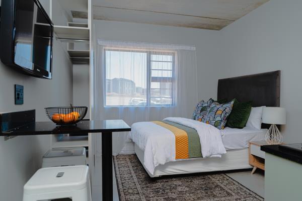 Studio Apartment