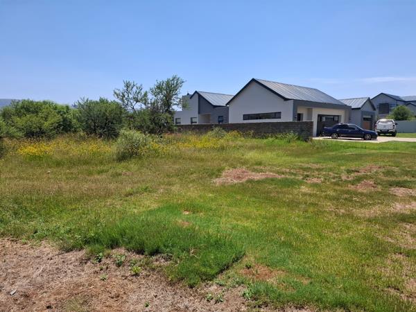 1 529 m² Land