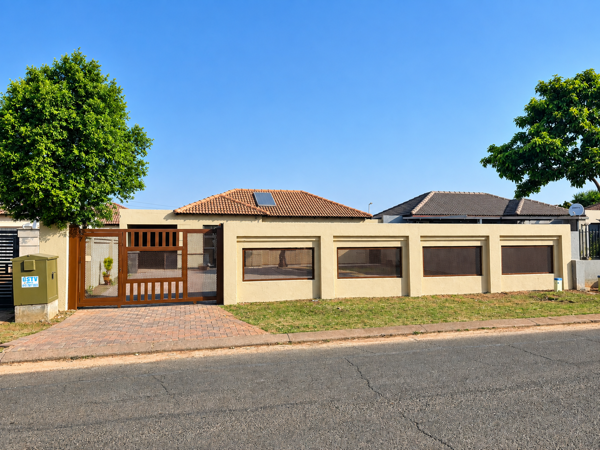 2 Bedroom House