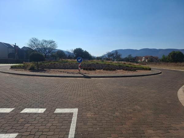 1 255 m² Land