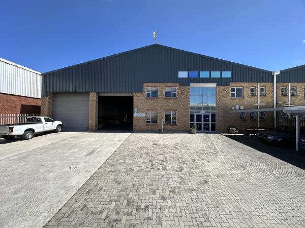 1 500 m² Industrial space