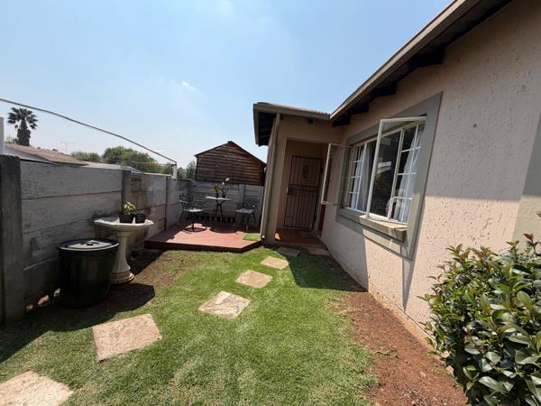 2 Bedroom Simplex