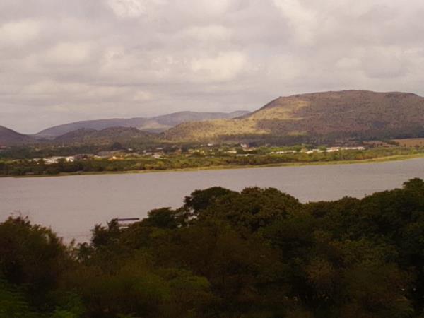 715 m² Land