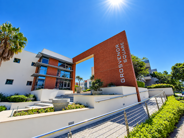 174 m² Commercial space