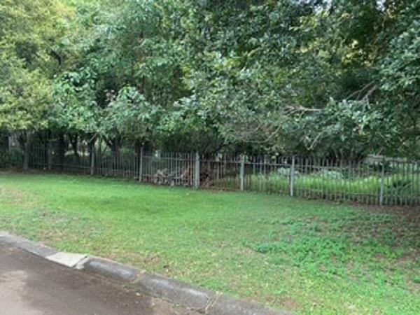 586 m² Land