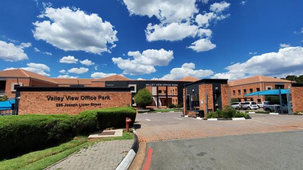 688 m² Office Space