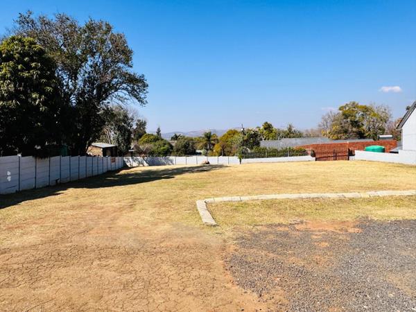 1 450 m² Land