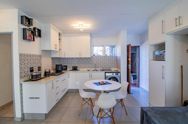 2 Bedroom Townhouse