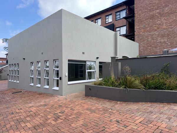 142 m² Commercial space