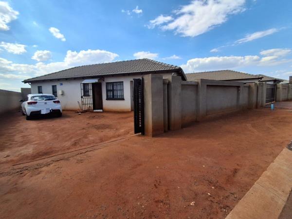 2 Bedroom House