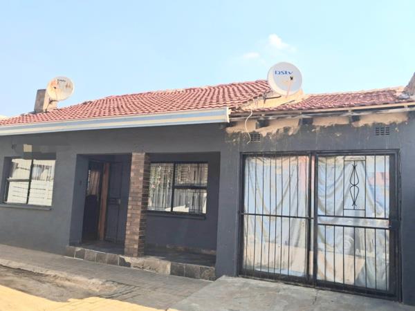 2 Bedroom House