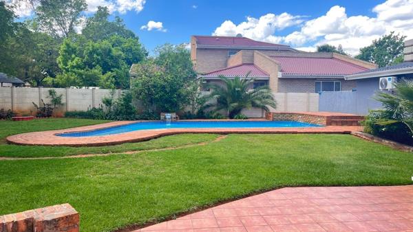 5 Bedroom House