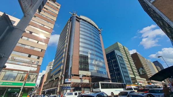 790 m² Commercial space