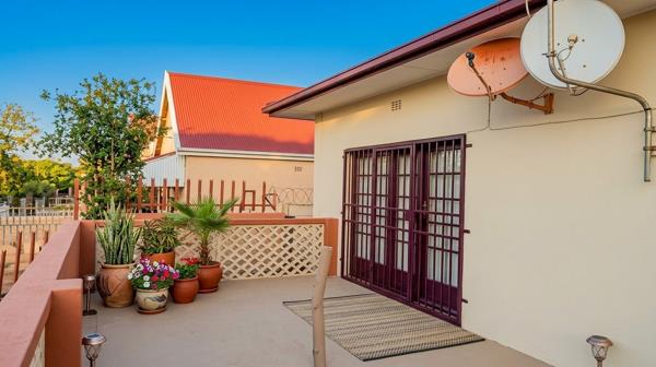 5 Bedroom House