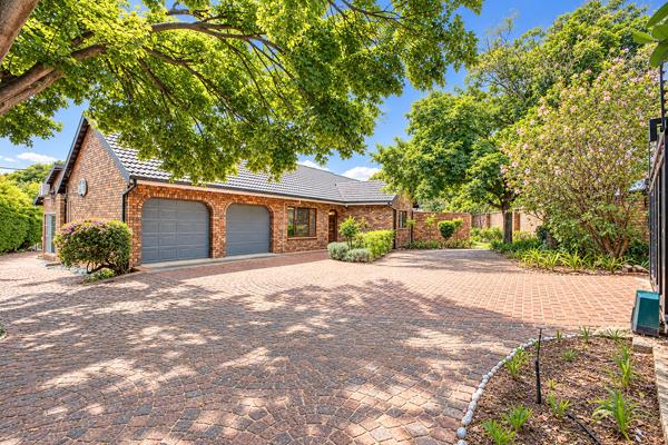 5 Bedroom House