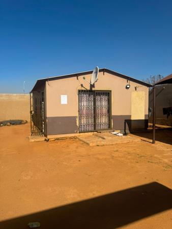 2 Bedroom House