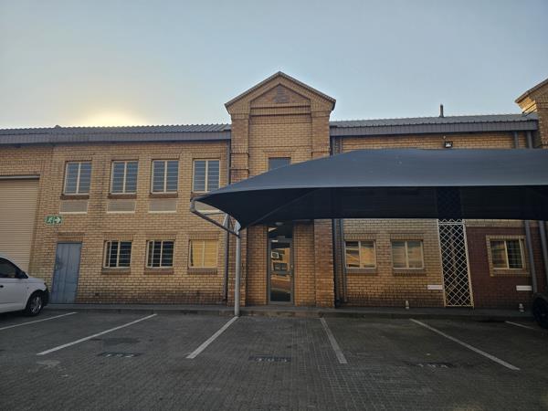 448 m² Industrial space