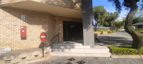 263 m² Retail Space