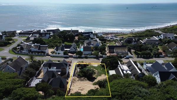 1 201 m² Land