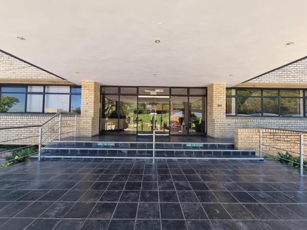 1 832 m² Commercial space